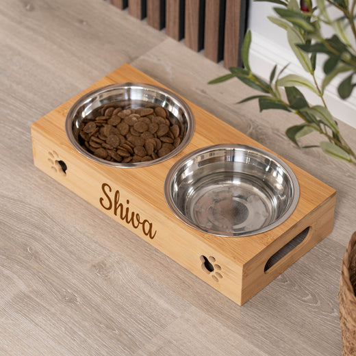 Futterstation Hund - personalisiert - Geschenkfreude