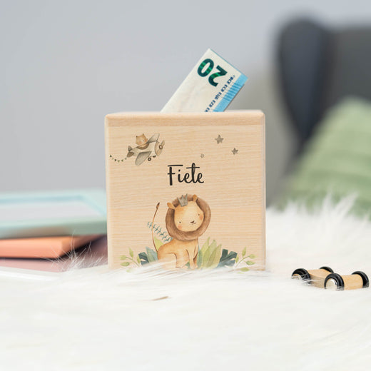 Holzspardose für Kinder Motiv Löwe - Geschenkfreude