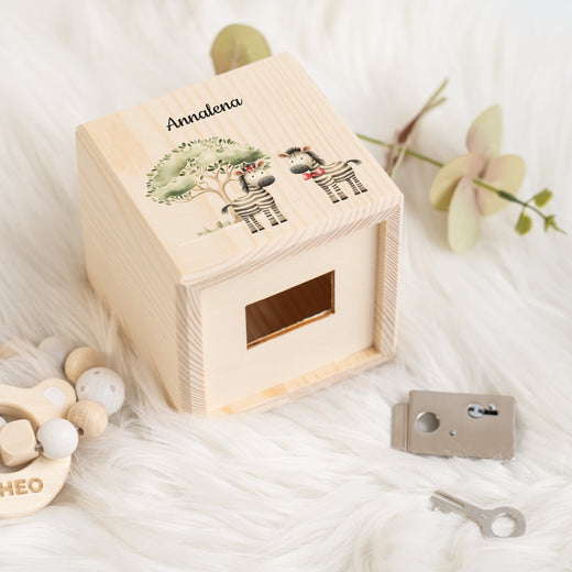 Holzspardose für Kinder Safari-Motiv Zebra - Geschenkfreude