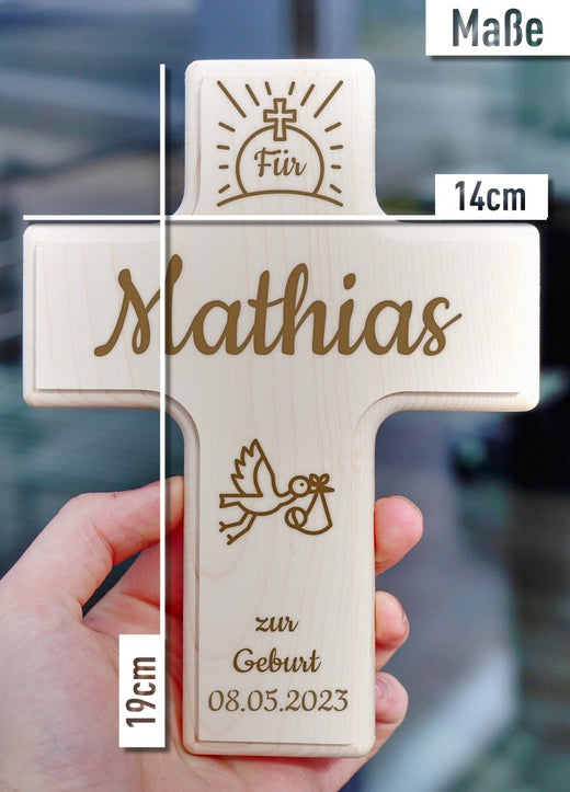 Holzkreuz mit Personalisierung zur Geburt - Geschenkfreude
