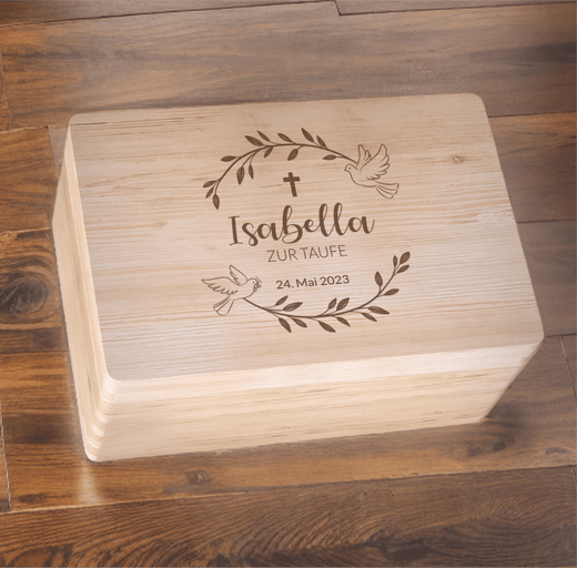 Personalisierte Holzkiste zur Taufe - Geschenkfreude
