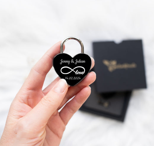 Personalisiertes Schloss in Herzform - Schwarz - Geschenkfreude