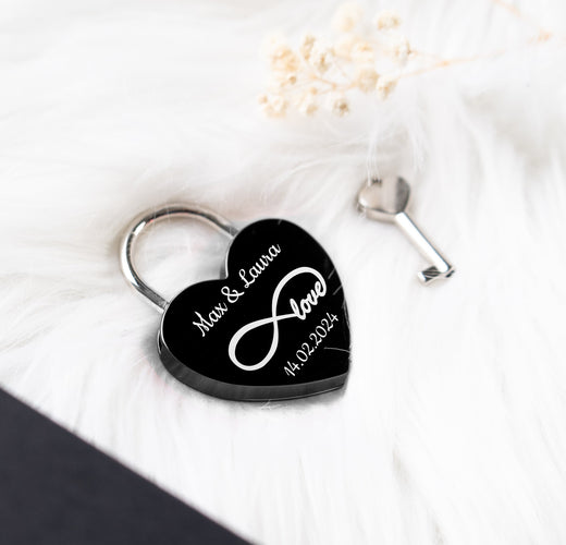 Personalisiertes Schloss in Herzform - Schwarz - Geschenkfreude