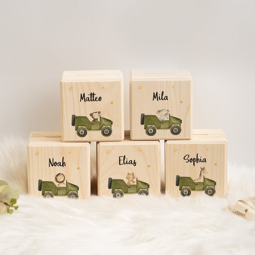 Spardose Kinder Personalisiert aus Holz Jeep Motiv - Geschenkfreude