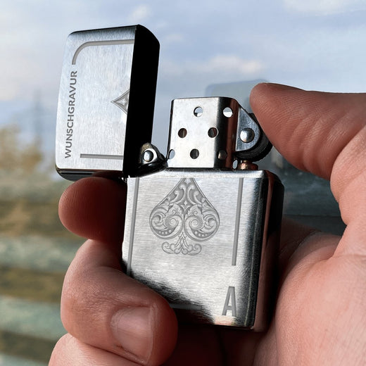 Zippo Feuerzeug mit Gravur | Brushed Steel | Karte  - Zippo