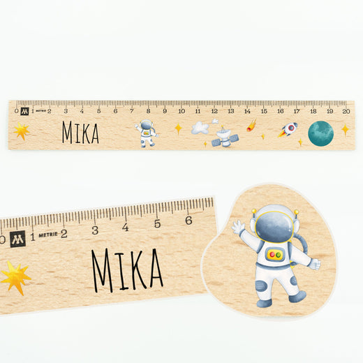 Lineal Personalisiert mit Namen und Astronauten Motiv - 20 cm  - Geschenkfreude