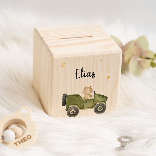 Spardose Kinder Personalisiert aus Holz Jeep Motiv  - Geschenkfreude